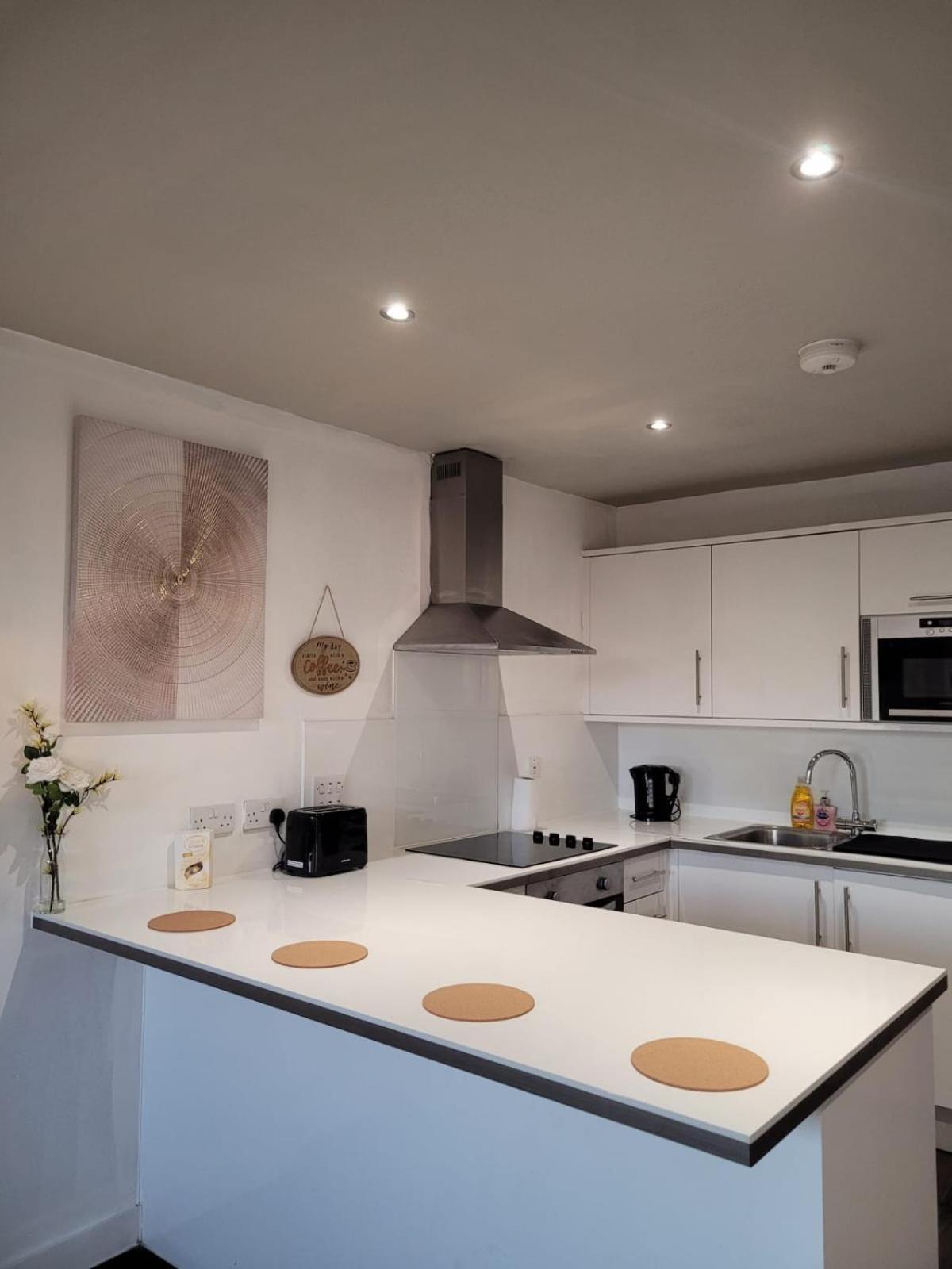 Amazing London 1 Bedroom Flat In Astral House As18 Norbury  Exteriér fotografie